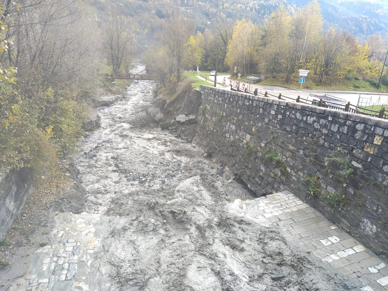 GEMAPI TRAVAUX POST CRUE : restauration des digues de l’Arbonne à Bourg Saint Maurice